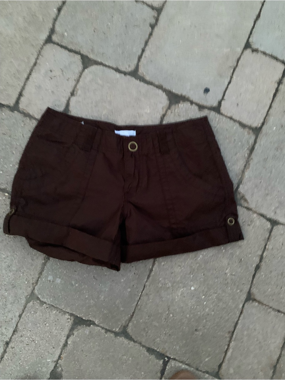 Gap Surplus Casual Roll-Cuff Shorts in Dark Brown size 1